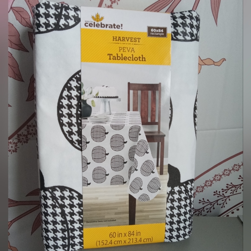 Houndstooth Pumpkin Peva Tablecloth